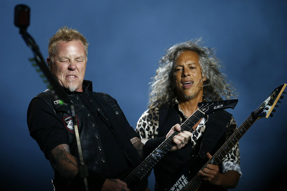 Metallica lanza “Blackened”, su propio whisky tratado con ondas de sonido